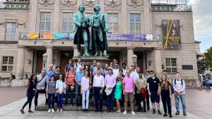 Group picture of the ICQNN conference trip to Weimar city center.